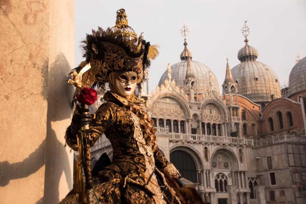 Youatmolino Canal View Apartment Venice Luaran gambar