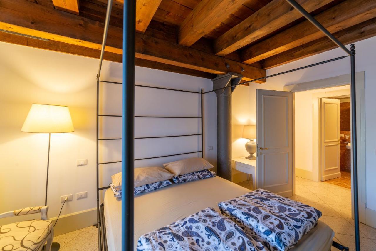 Youatmolino Canal View Apartment Venice Luaran gambar